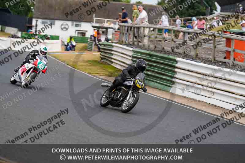 Vintage motorcycle club;eventdigitalimages;mallory park;mallory park trackday photographs;no limits trackdays;peter wileman photography;trackday digital images;trackday photos;vmcc festival 1000 bikes photographs
